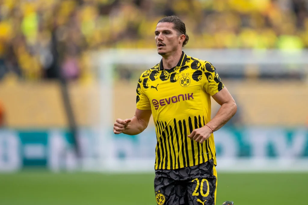 Ντόρτμουντ – Ουλσάν ▶️ Κανάλι Live Streaming (25/06)