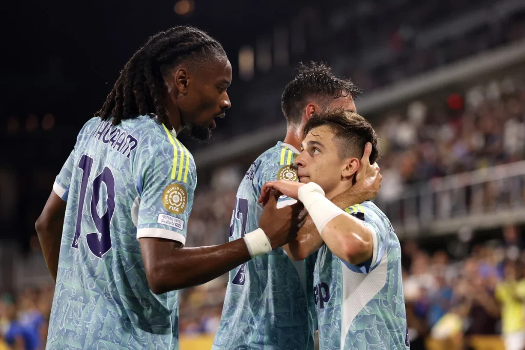 Γιουβέντους - Γουϊντάντ Καζαμπλάνκα ▶️ Κανάλι Live Streaming (22/06)