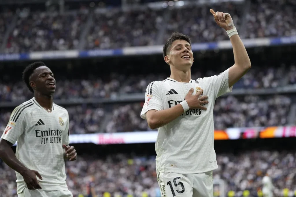 Ρεάλ Μαδρίτης - Αλ Χιλάλ Κανάλι ▶️ Live Streaming (18/06)