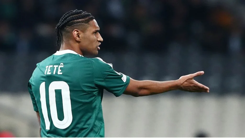 Υπάρχει θέμα και με τον Τετέ!