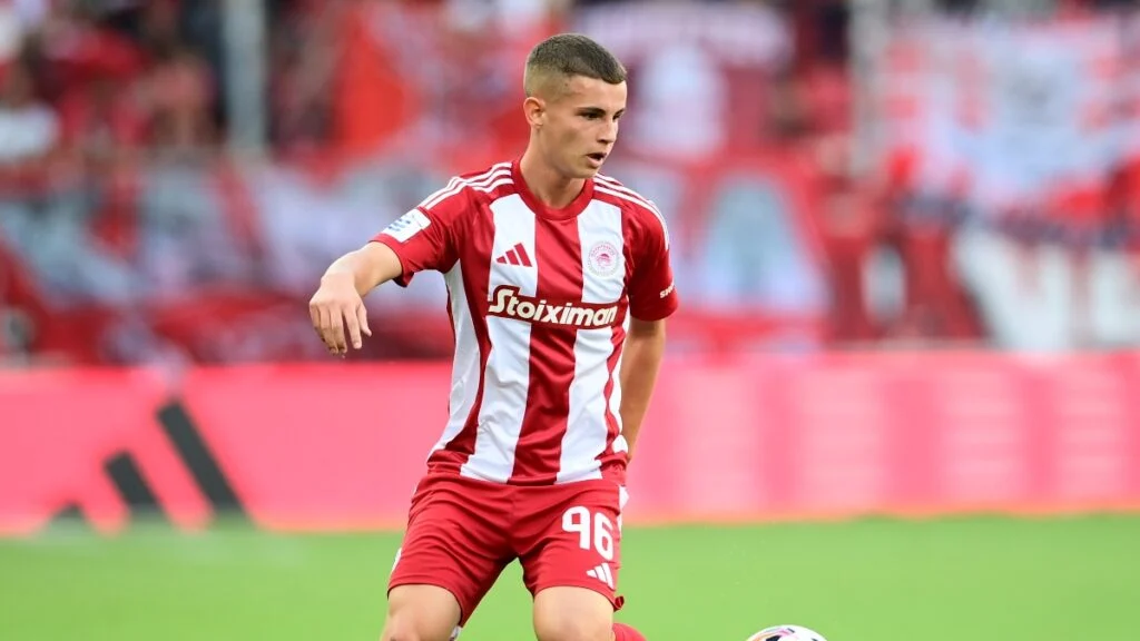 Έρχεται σούπερ πρόταση για Μουζακίτη! 🔥