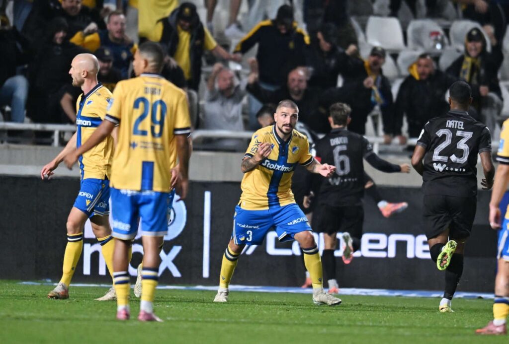 ΑΠΟΕΛ - Άρης Λ.