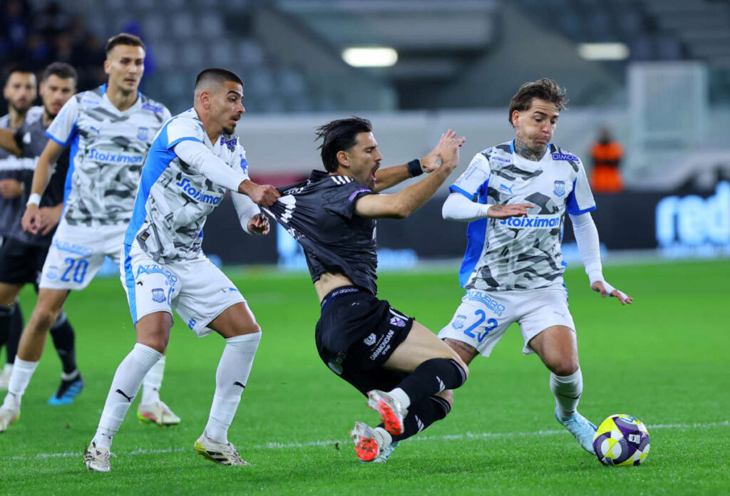 Απόλλων - Άρης: Τα φώτα και... οι κάρτες στο ντέρμπι της Λεμεσού